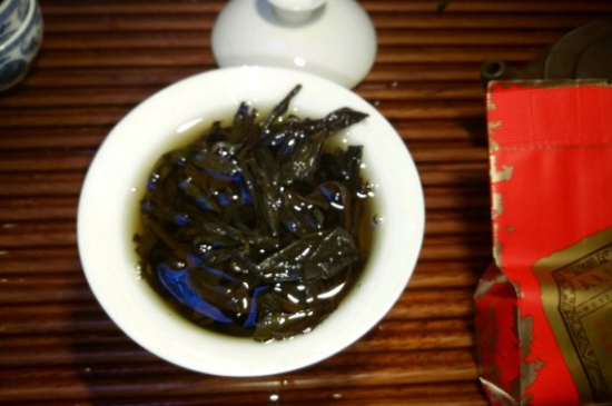 肉桂可以用紫砂壺沖泡嗎，紫砂壺能泡武夷巖茶肉桂用嗎？