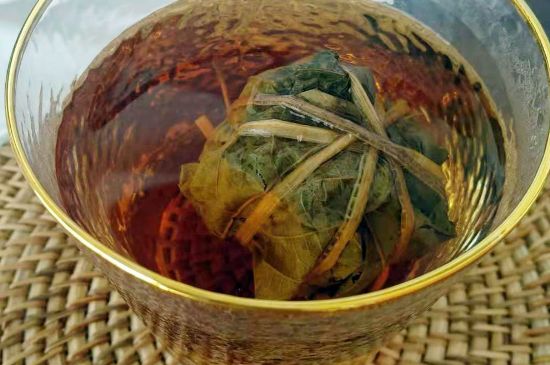 鷓鴣茶怎么泡，鷓鴣茶球沖泡方法