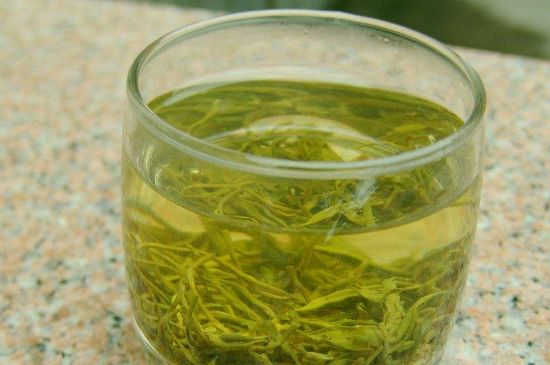 茉莉香精茶的鑒別方法，茉莉茶加香精怎樣識別？