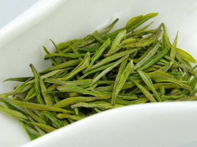 白茶顏色變黃還能喝嗎，發(fā)黃的白茶好不好？