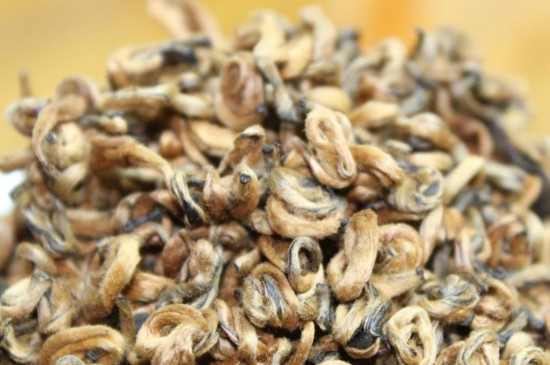 茶葉可以放冰箱嗎，茶需要放冰箱保存嗎