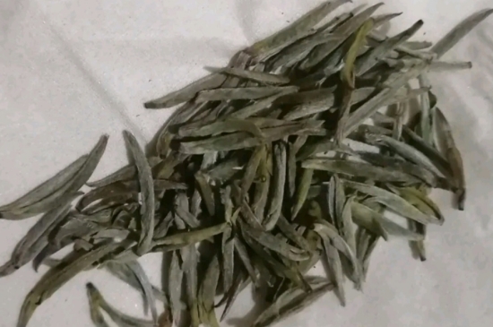 過期茶葉的八大妙用，過期的陳茶葉還能干什么用？