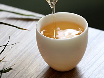 如何通過(guò)茶湯辨別好茶，六大茶類茶湯顏色標(biāo)準(zhǔn)