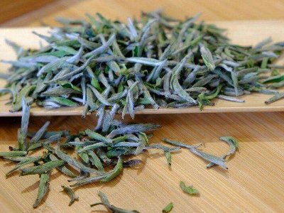 白毫銀針放幾年最好，白毫銀針什么年份最好？