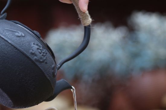 鐵壺是泡茶還是煮茶，鐵壺泡茶好嗎