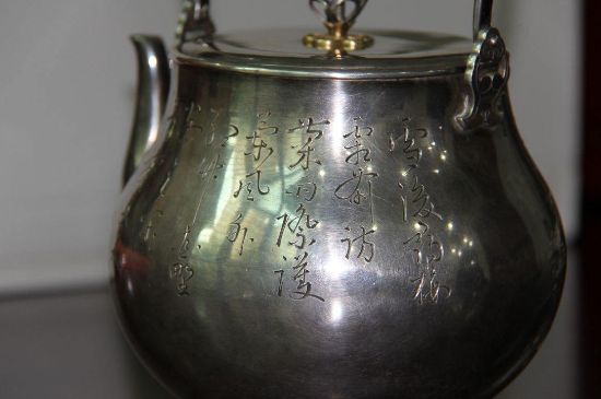 銀壺泡茶后為什么會(huì)變黑，銀壺內(nèi)膽發(fā)黑怎么辦