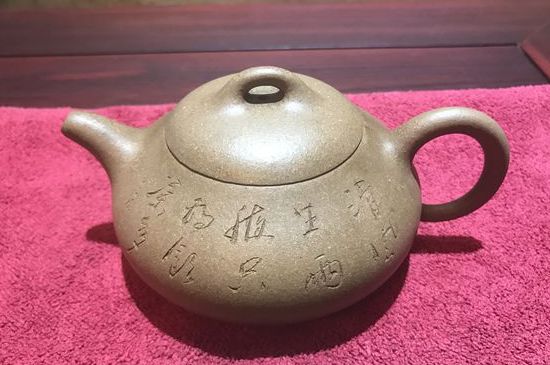 紫砂壺養(yǎng)10年后會(huì)是什么樣，紫砂壺養(yǎng)10年后圖片