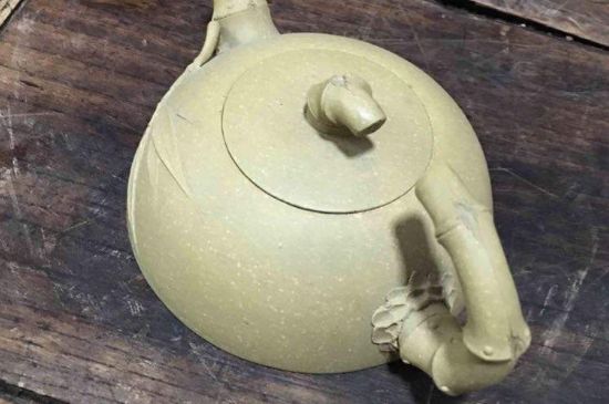 本山綠泥紫砂壺小黑點多嗎，真正本山綠泥會吐黑嗎？