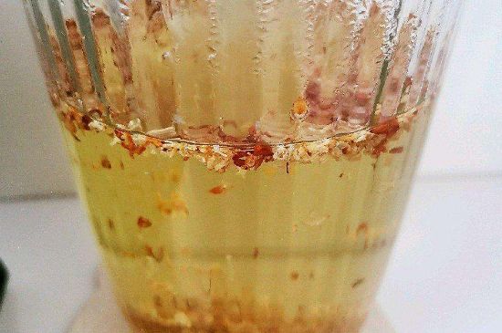 濕氣重可以喝桂花茶嗎，有濕氣的人能喝桂花茶嗎？