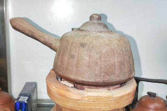 陶壺煮水的危害，粗陶壺燒水有毒嗎？