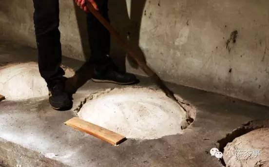 怎樣炭焙巖茶？揭秘武夷巖茶的炭焙技藝