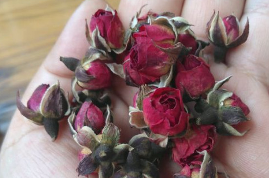 玫瑰花泡水喝的9大禁忌，喝玫瑰花茶有什么禁忌