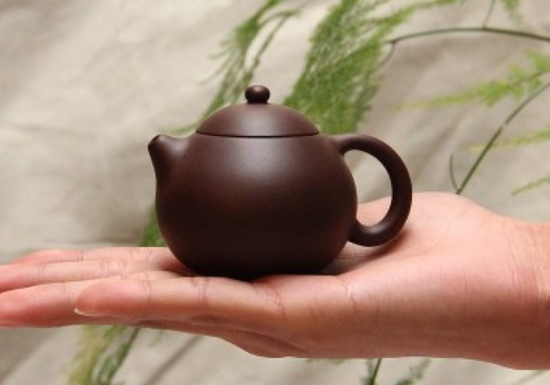 宜興紫砂壺四大經(jīng)典壺型叫什么，傳統(tǒng)紫砂四大名壺介紹