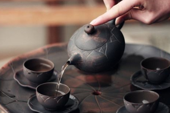 坭興陶主要泡什么茶，廣西坭興陶壺適合泡哪些茶？