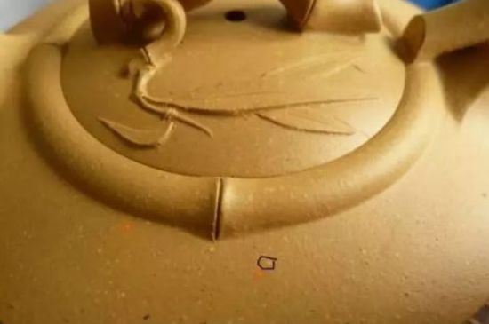 本山綠泥紫砂壺小黑點多嗎，真正本山綠泥會吐黑嗎？