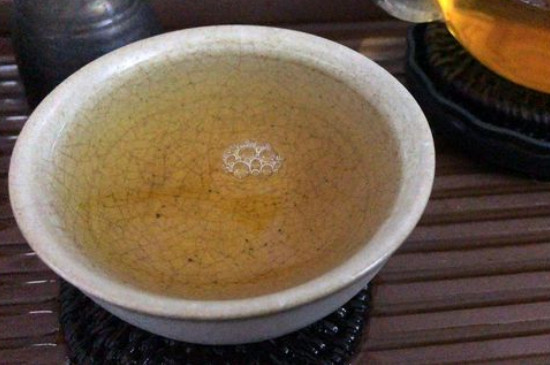 怎么鑒別建盞化學(xué)釉，真假建盞的對(duì)比與辨別