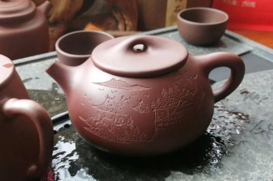 紫砂開壺和不開壺的區(qū)別，<a href=http://m.whyouxin.com/chaju/zisha/ target=_blank class=infotextkey>紫砂壺開壺</a>的正確方法及開壺建議