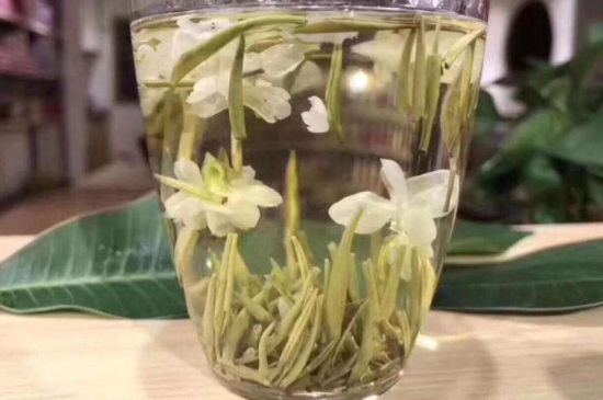 茉莉銀針屬于什么茶，茉莉銀針適合什么人喝？