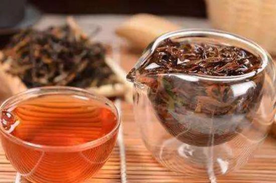 綠茶加重濕氣？濕氣體質(zhì)寒的人能喝綠茶嗎