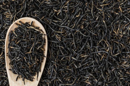 紅茶放置10年還能喝嗎，多年過期紅茶居然還能喝？