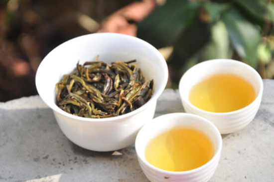 單叢茶十大香型以及常見品種大全，潮安鳳凰單樅十大名香歸類