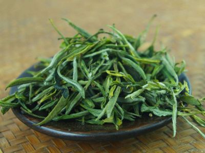 毛峰和毛尖哪個(gè)好一點(diǎn)，毛尖茶好還是毛峰茶好？