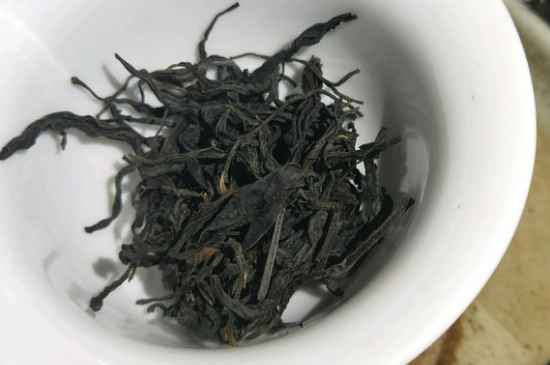 正山小種適合女人喝嗎，女人經(jīng)常喝正山小種茶好嗎