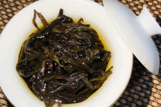 長期喝巖茶會上火嗎？巖茶這樣喝了容易上火！