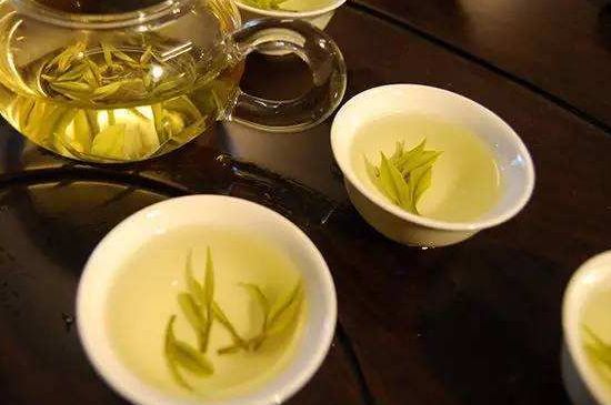 黃茶不適合哪些人喝，黃茶的功效與作用禁忌