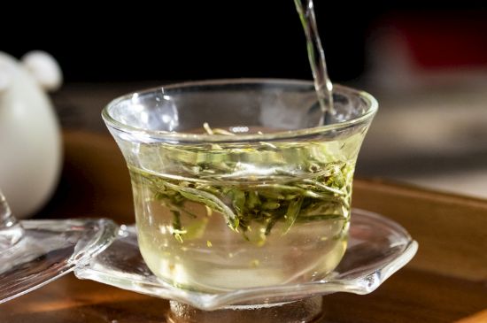 新白毫銀針和老白毫銀針的區(qū)別，新老白毫銀針的品質(zhì)特征