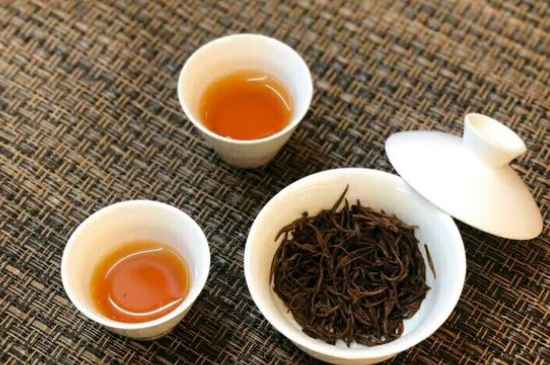 正山小種金駿眉哪個好，金駿眉正山小種的區(qū)別