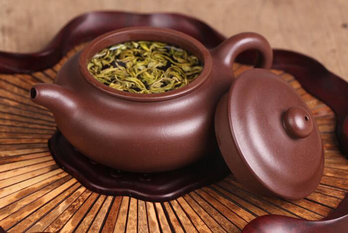 紫砂壺如何開壺，正確的<a href=http://m.whyouxin.com/chaju/zisha/ target=_blank class=infotextkey>紫砂壺開壺</a>方法